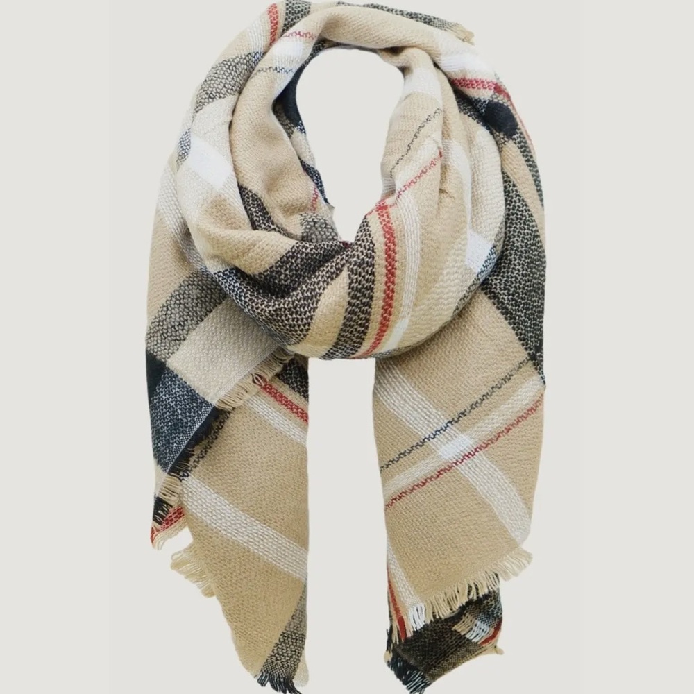 New oversized plaid scarf
